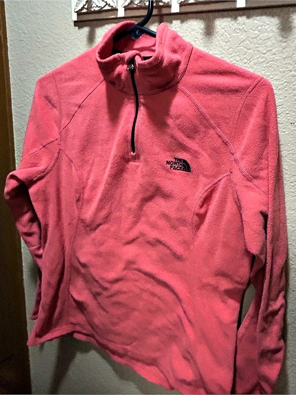 The North Face Women's Pink Fleece Quarter-Zip Medium
